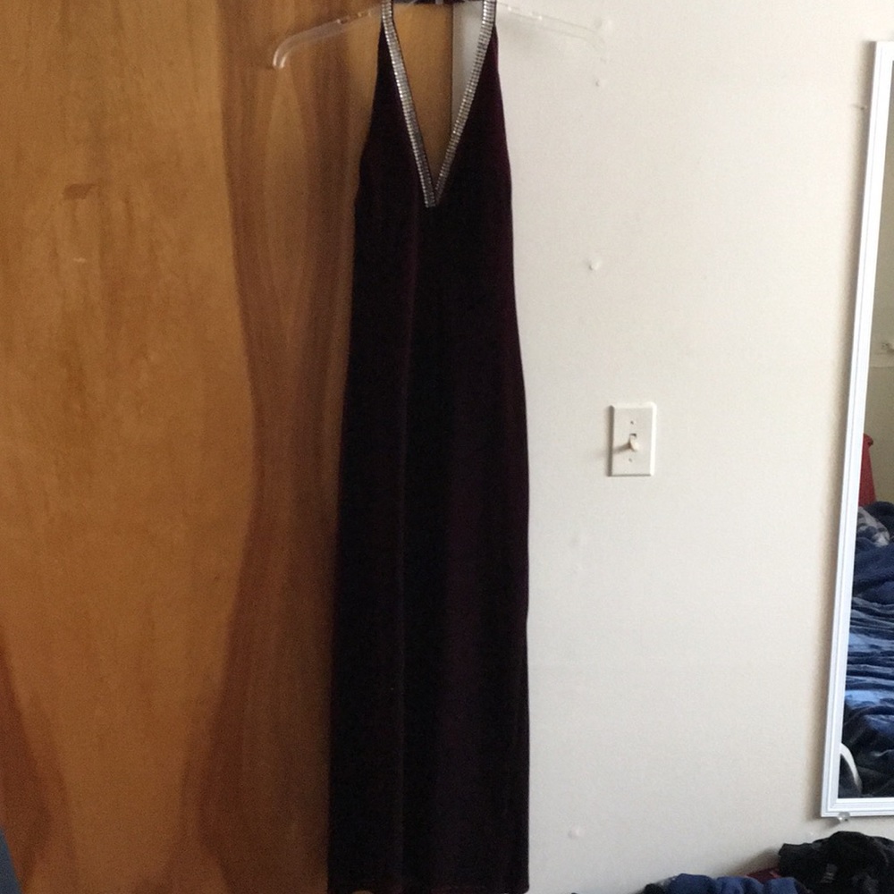 Long velvet red dress with diamond neck line